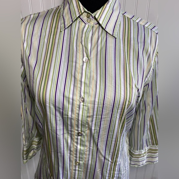 Chicos Size 1 Button Down Striped Blouse Womens Size Medium Purple White Green - Picture 11 of 13